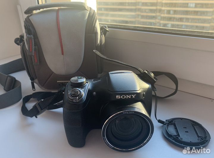 Фотоаппарат Sony DSC-H100