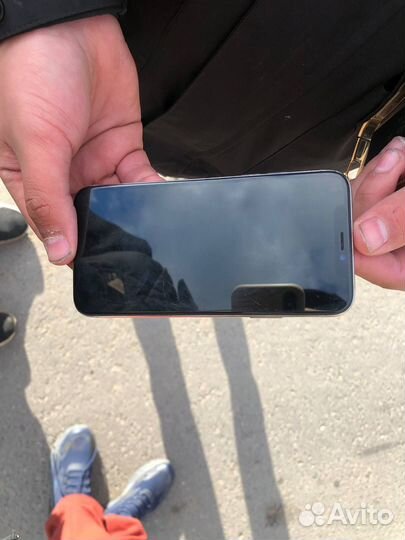 iPhone, 4 ГБ
