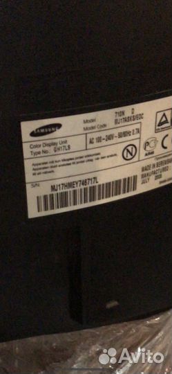 Монитор Samsung