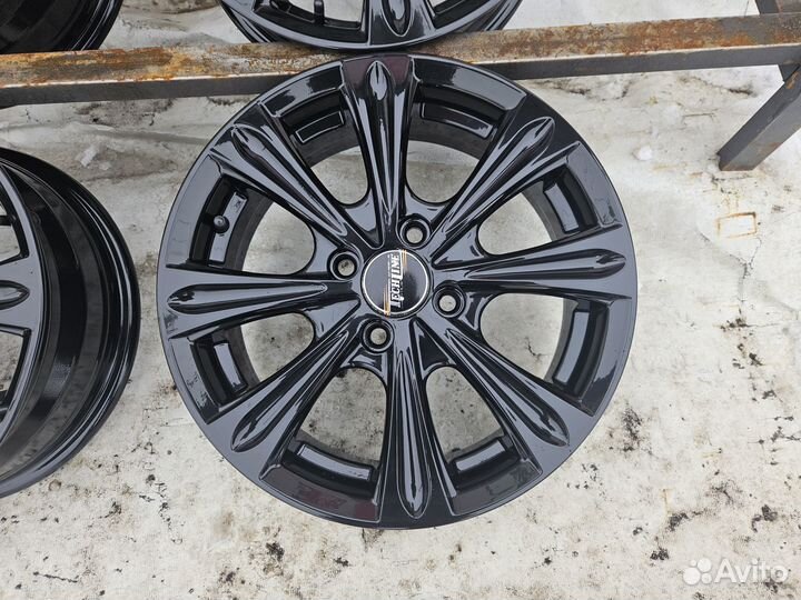 Литые диски R15 4x100 54.1 Solaris Rio