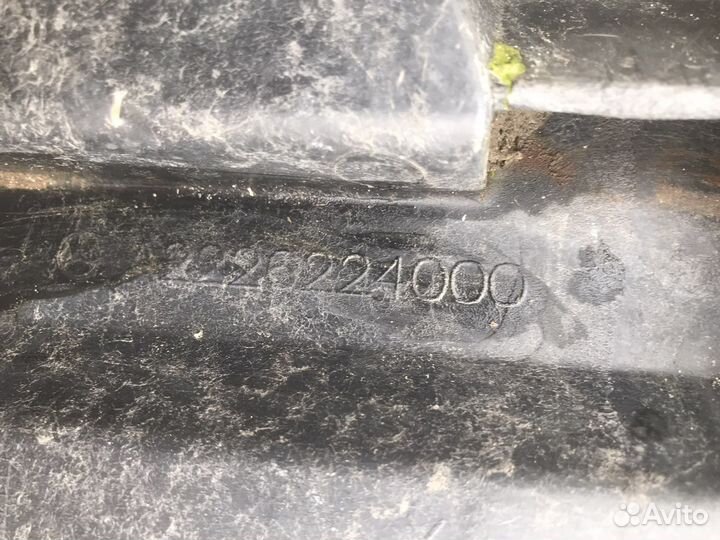 Крепление фары (кронштейн фары) левой w222