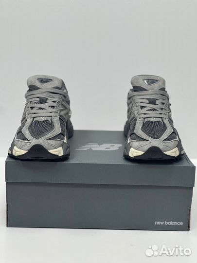 Кроссовки женские New balance 9060