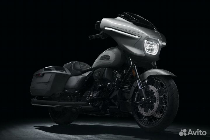 Harley-Davidson CVO Street Glide 2023
