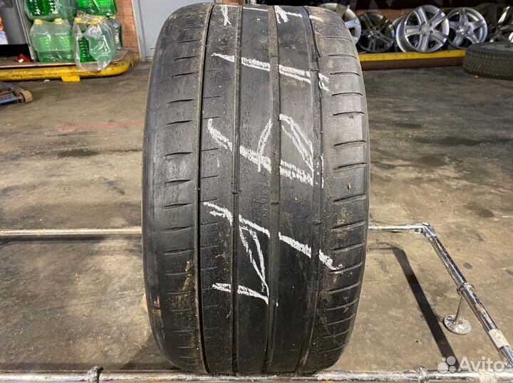 Michelin Pilot Sport 4 S 285/35 R20 104Y