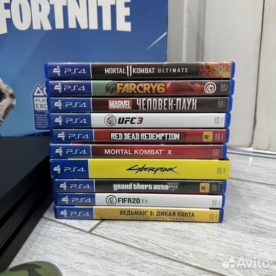 Sony PS4 Pro 1Tb Сосотяние новой / 3R