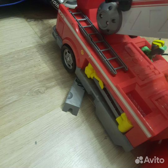 Большая пожарная машина Маршала