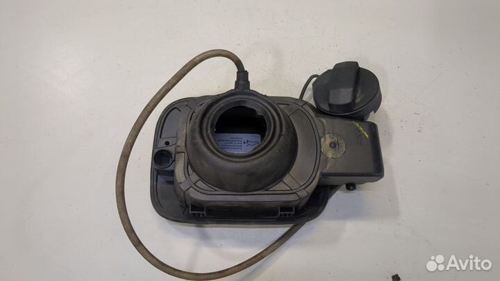 Лючок бензобака Volkswagen Jetta 6, 2016