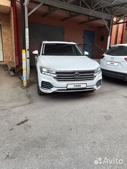 Volkswagen Touareg 3.0 AT, 2021, 60 000 км