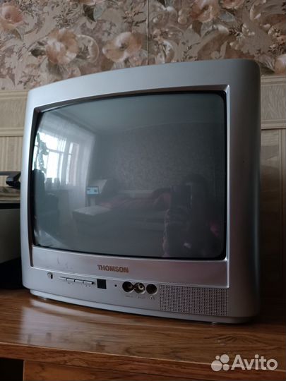 Продам телевизор