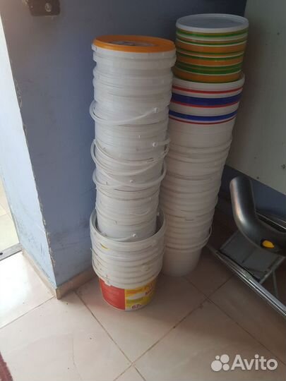 Ведро пластиковое с крышкой 10л