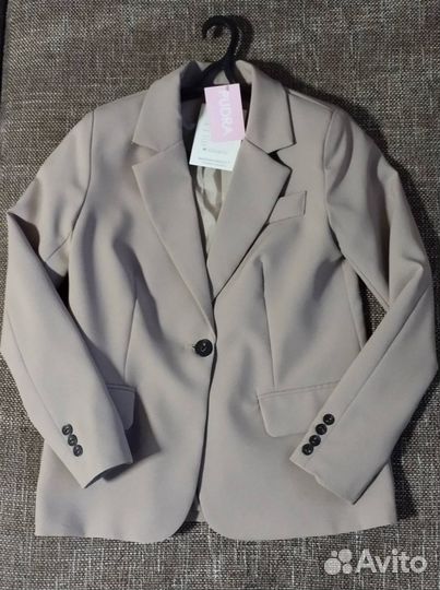 Костюм женский