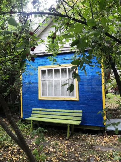 Дача 15 м² на участке 7,5 сот.