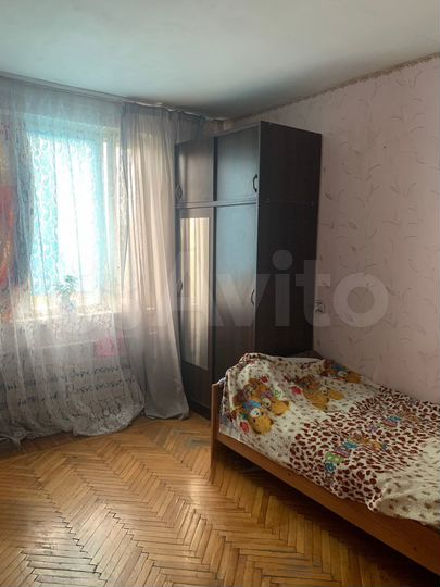 Комната 10,2 м² в 3-к., 9/9 эт.