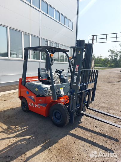 Вилочный погрузчик LaiGong CPCD35, 2023