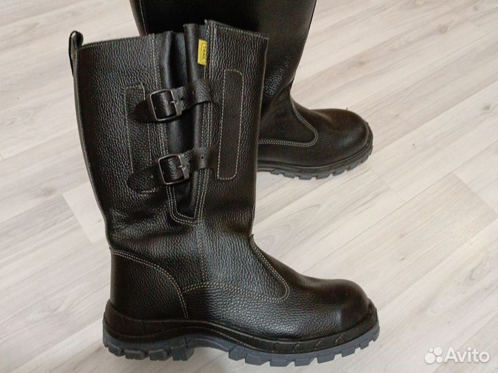 Сапоги, валенки,зимние и летние спецодежда