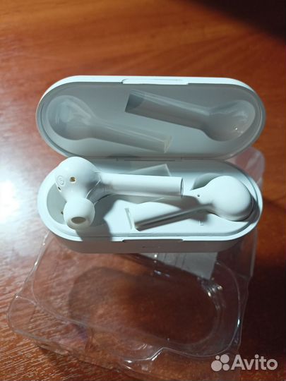 Беспроводные наушники