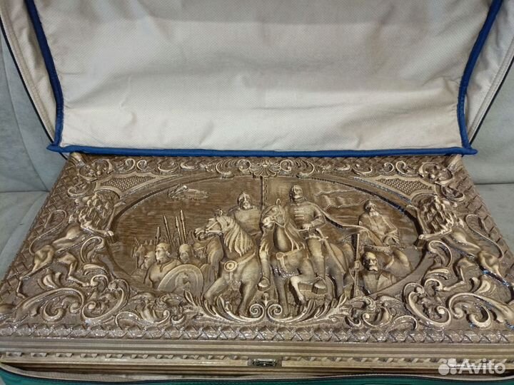 Нарды ручной работы со стеклом