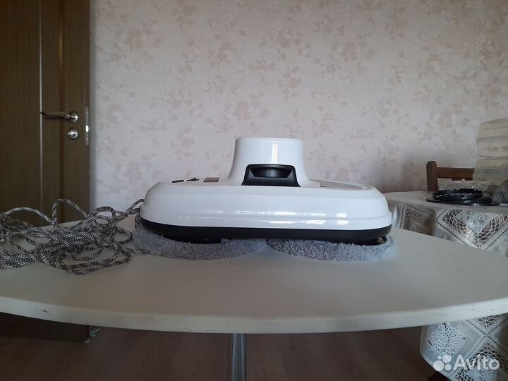 Робот-мойщик окон Hobot-188 белый