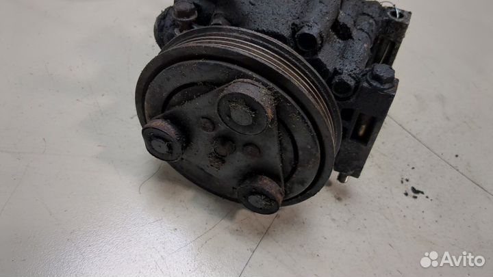 Компрессор кондиционера Mazda MX-3, 1996