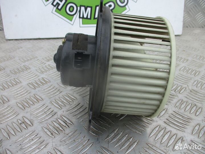 Моторчик отопителя Chery Amulet A15 1.6