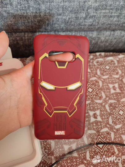 Чехол на samsung galaxy friends smart cover