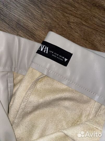 Кожаные брюки Zara