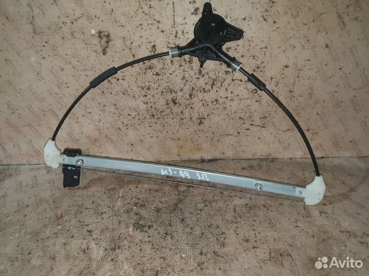 Стеклоподъемник задний Mazda 3 BK Мазда