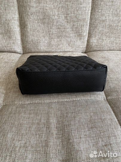 Косметичка Amway черная