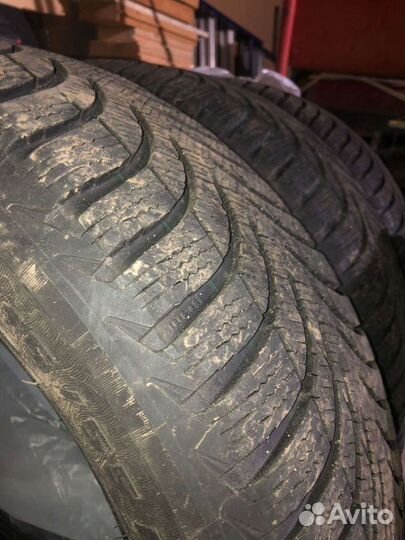 Michelin Alpin 215/55 R17