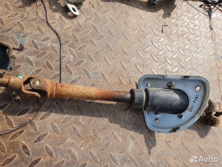 Hyundai Sonata NF карданчик рулевой