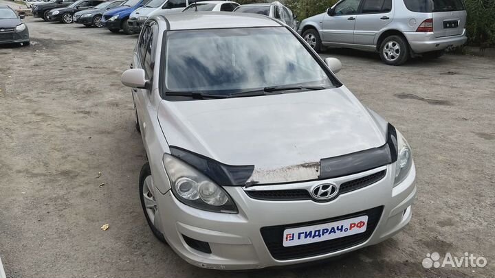 Привод передний левый Hyundai I30 (FD) 49501-2L010