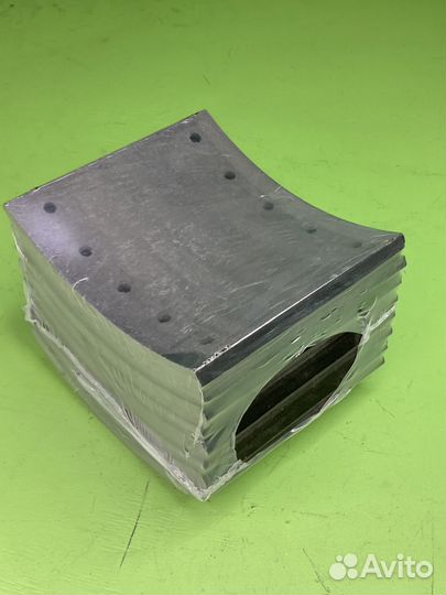 Накладки тормозные STD (420x180) (93251 8x15 80)\B