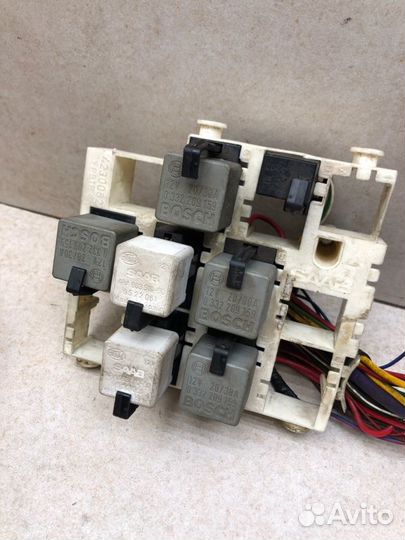 Блок реле Saab 9-5 седан B205 1986см 150лс 1997