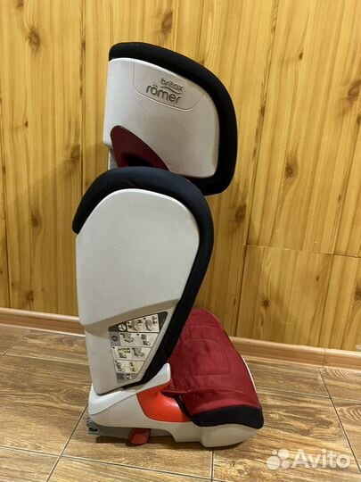 Детское автокресло 15 до 36 кг britax romer kidfix