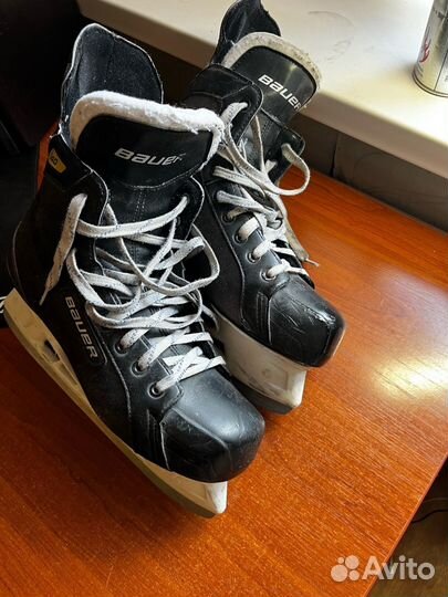 Хоккейные коньки bauer supreme 140