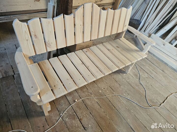 Скамейка садовая деревянная