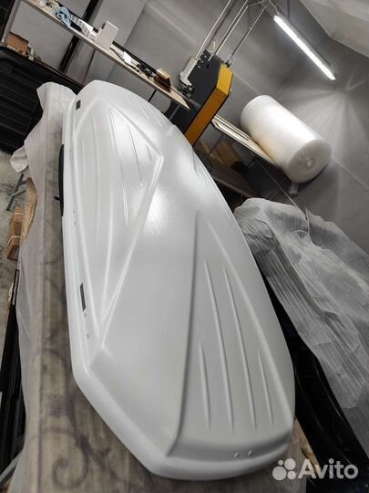 Aвтобокс Voyage extreme 216см V500L матовый