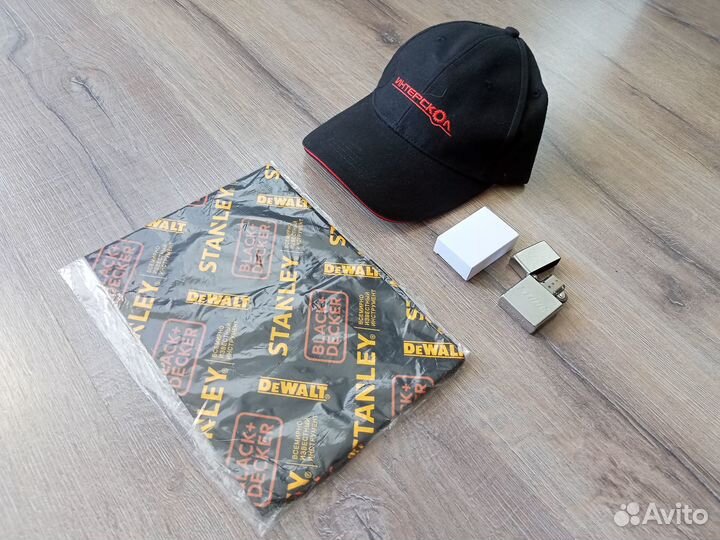 Кепка бейсболка + бандана + зажигалка