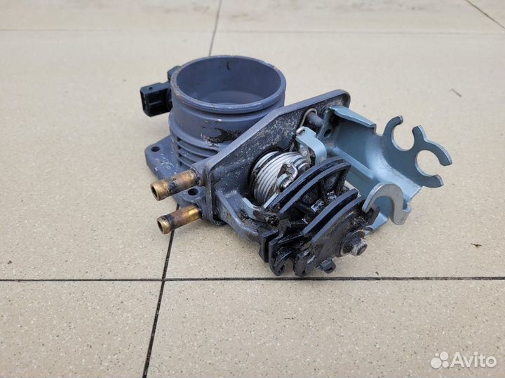 Дроссельная заслонка BMW E39