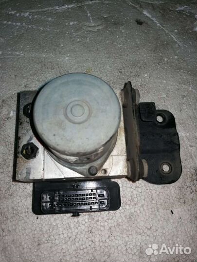 Блок абс abs hyundai I 30 2013 хундай ай 30