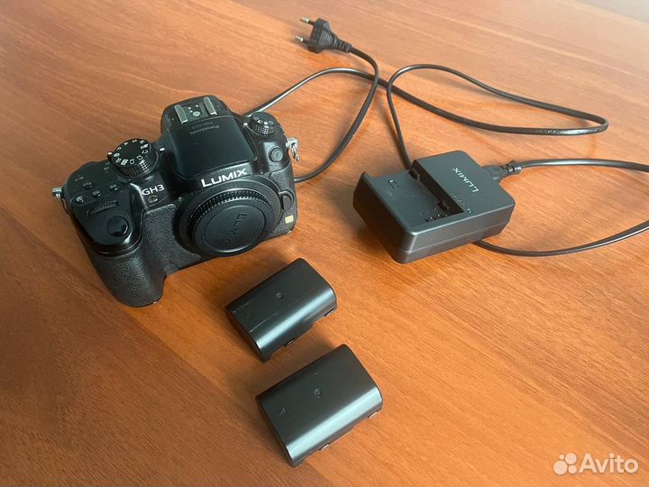 Panasonic GH3 Body (2 аккумулятора)