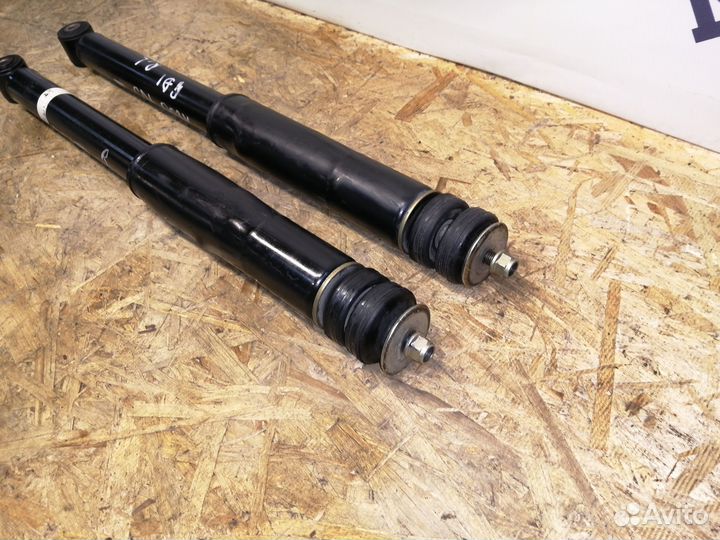 Амортизаторы задние пара Honda Fit GD1