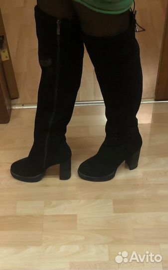 Зимние женские сапоги 38-39 бу