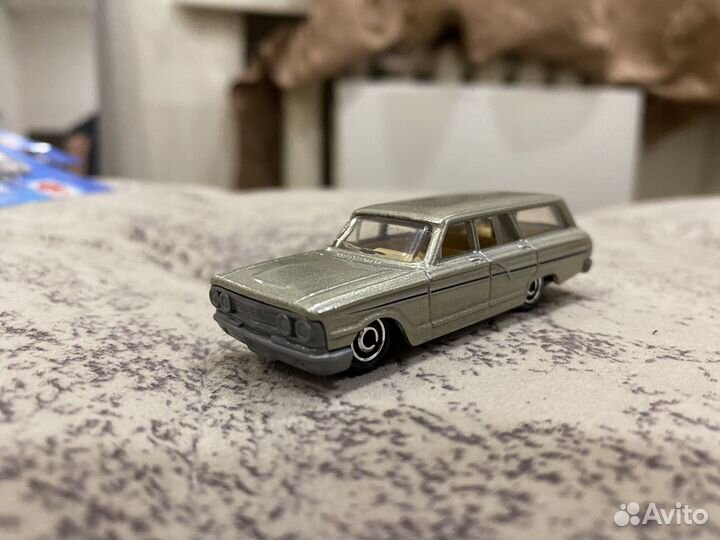 Matchbox hot wheels 1/64