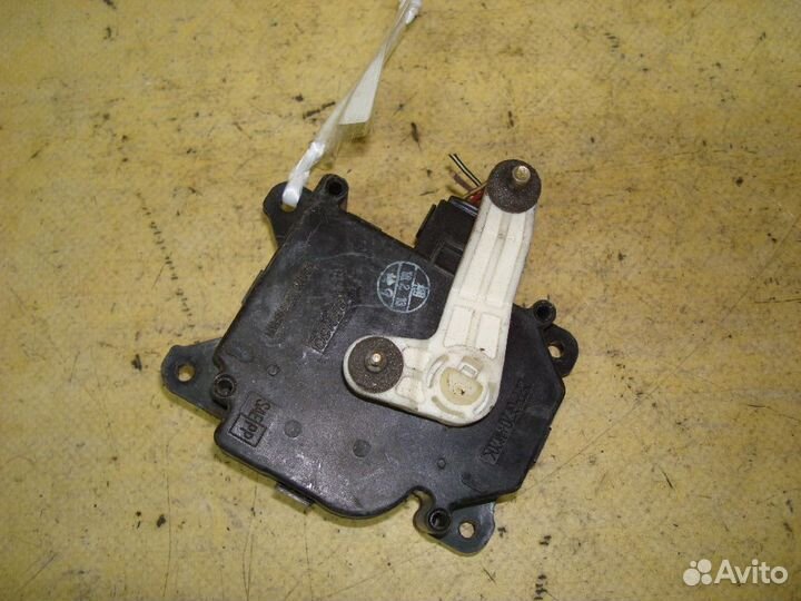 Моторчик заслонки печки Toyota Caldina AT211G