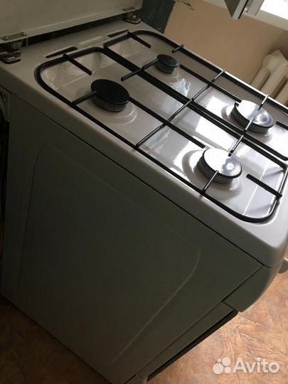 Газовая плита в идеальном состоянии