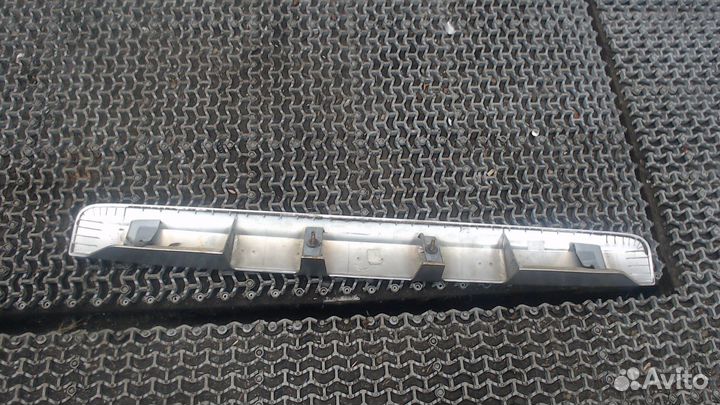 Накладка крышки багажника Acura MDX, 2006