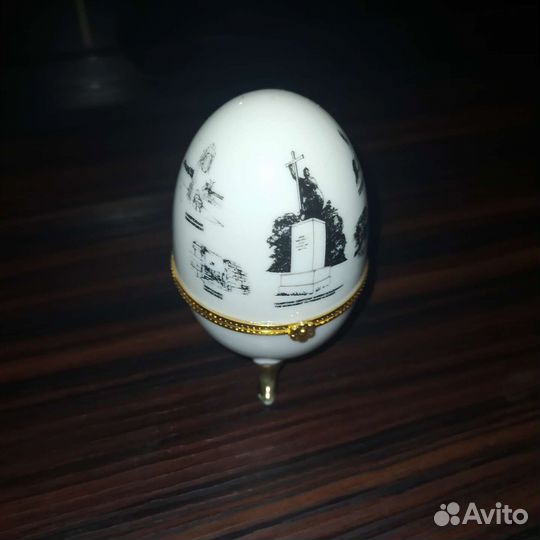 Яйцо сувенир