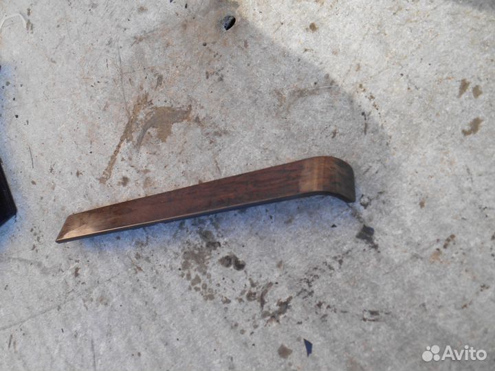 Накладка под дерево 4B0863209M Audi A6 C5