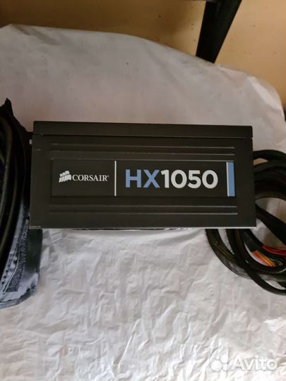 Блок питания Corsair HX 1050
